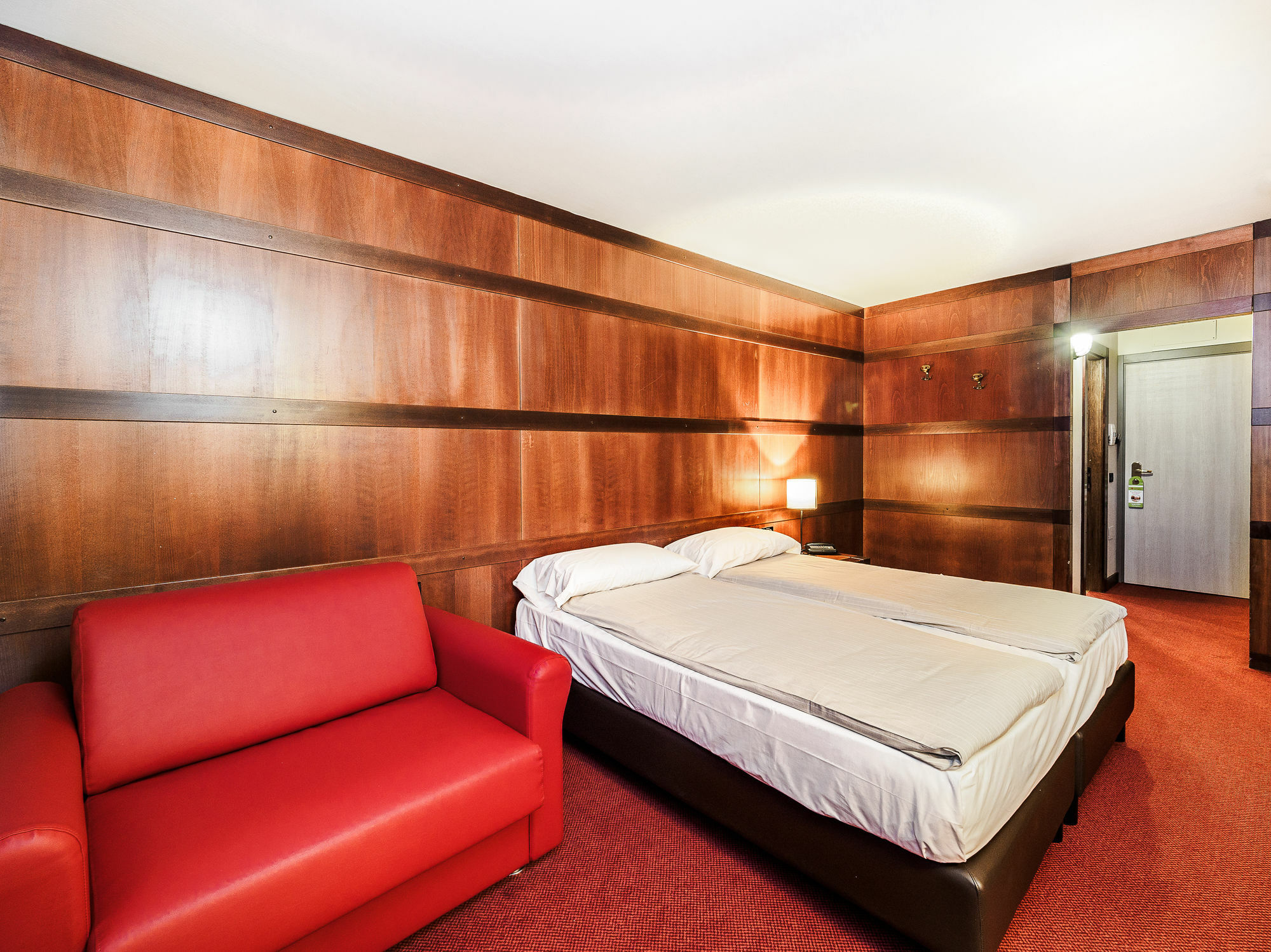 Hotel Piandineve Tonalepas Buitenkant foto